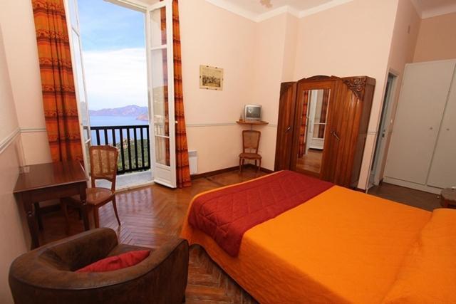 פיאנה Hotel Les Roches Rouges חדר תמונה